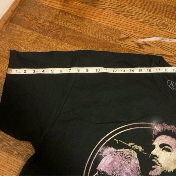 💫 Queen Rhapsody Tour Adam Lambert 2019 T-shirt Size 2XL - Picture 9 of 10